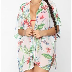 FashionNova flowery kimono